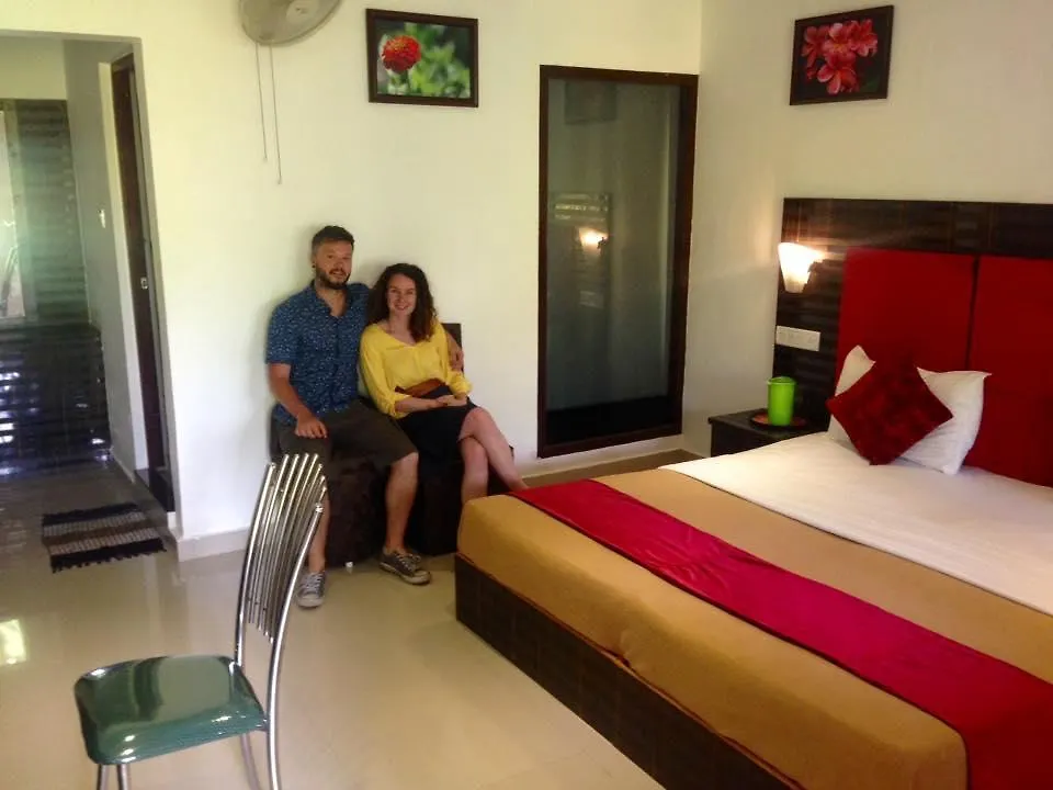 Green Leaf Home Stay 提喀迪 住宿加早餐酒店