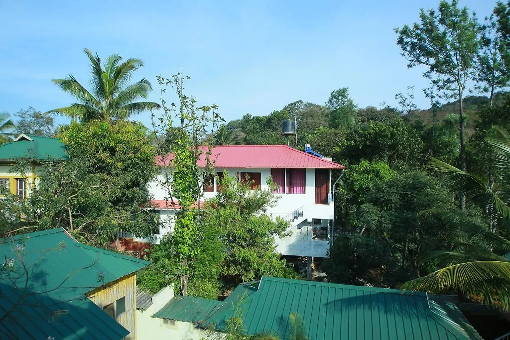 ** Bed & Breakfast Green Leaf Home Stay Thekkady India
